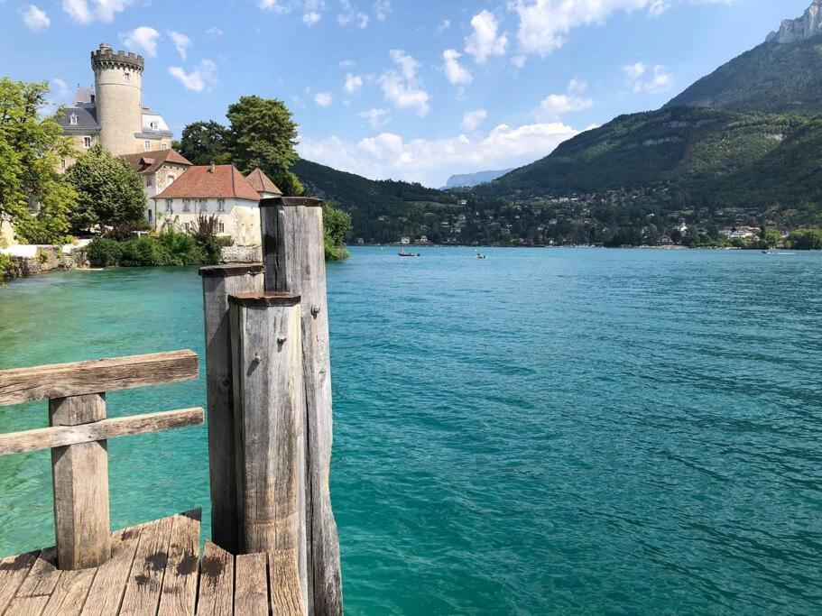Charmant Et Spacieux Appartement A Quelques Pas Du Lac Duingt Εξωτερικό φωτογραφία