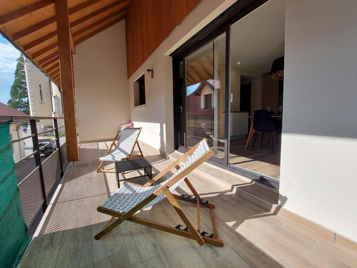 Charmant Et Spacieux Appartement A Quelques Pas Du Lac Duingt Εξωτερικό φωτογραφία